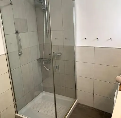 Ferienhaus Front House 'casa Neen' *