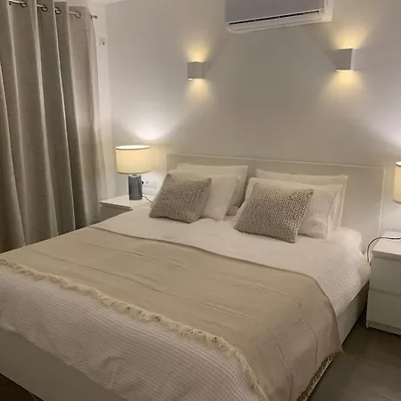 Front House 'casa Neen' Corralejo