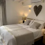 Ferienhaus Front House 'casa Neen' *
