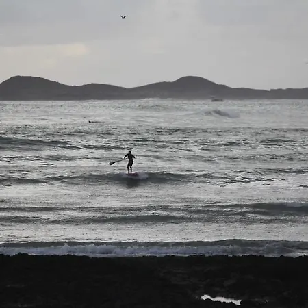 Front House 'casa Neen' Prázdninový dům